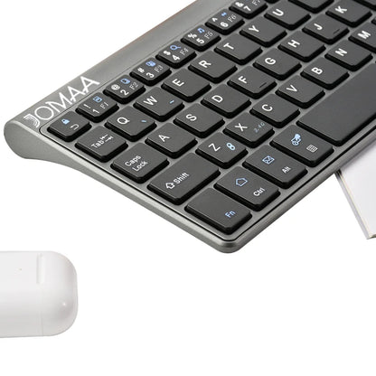 Portable Mini Wireless Keyboard with Touchpad (2.4G/Bluetooth)