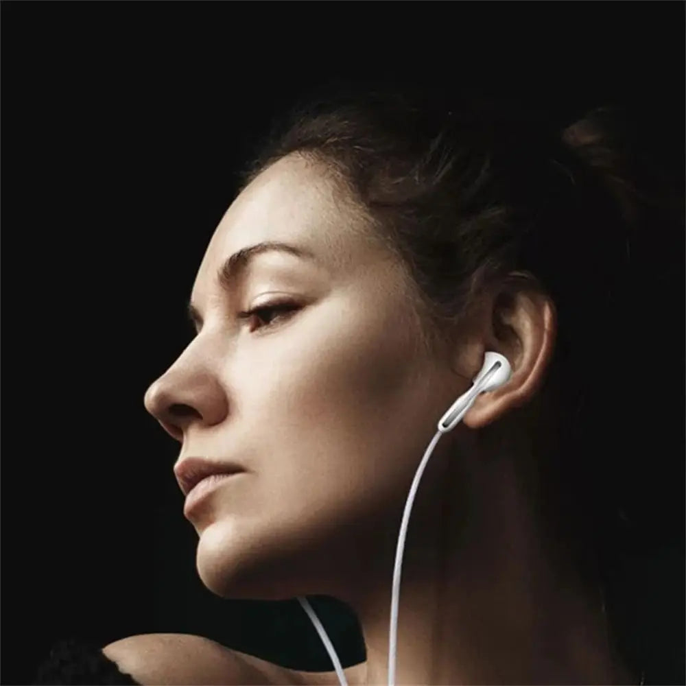 3.5mm Wired In-Ear Flat Earbuds with Microphone and Stereo Bass