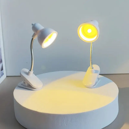 Compact Reading Clip Lamp: Warm Eye-Care Light